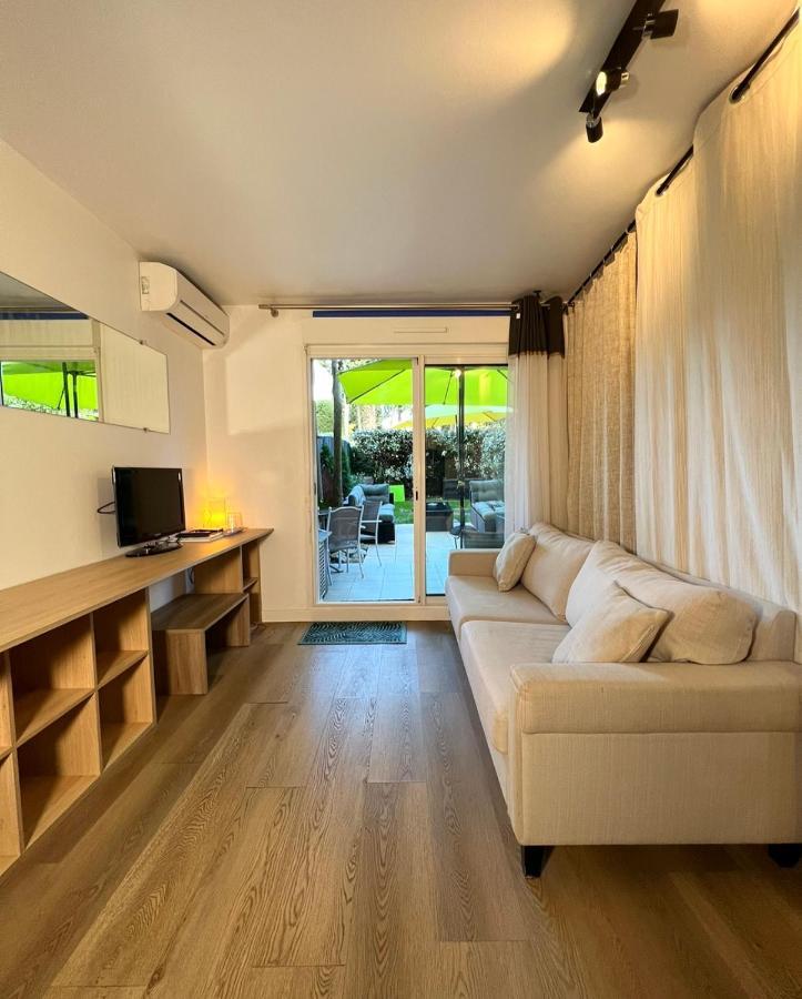 Apartment Evasion A Deux, Domaine Prestigieux, Jacuzzi Et Parking Prives, Piscine Cannes