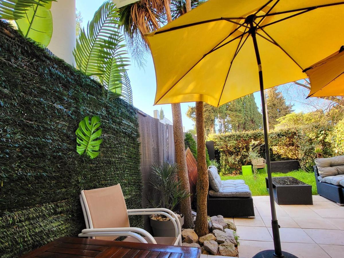 Evasion A Deux, Domaine Prestigieux, Jacuzzi Et Parking Prives, Piscine Apartment *