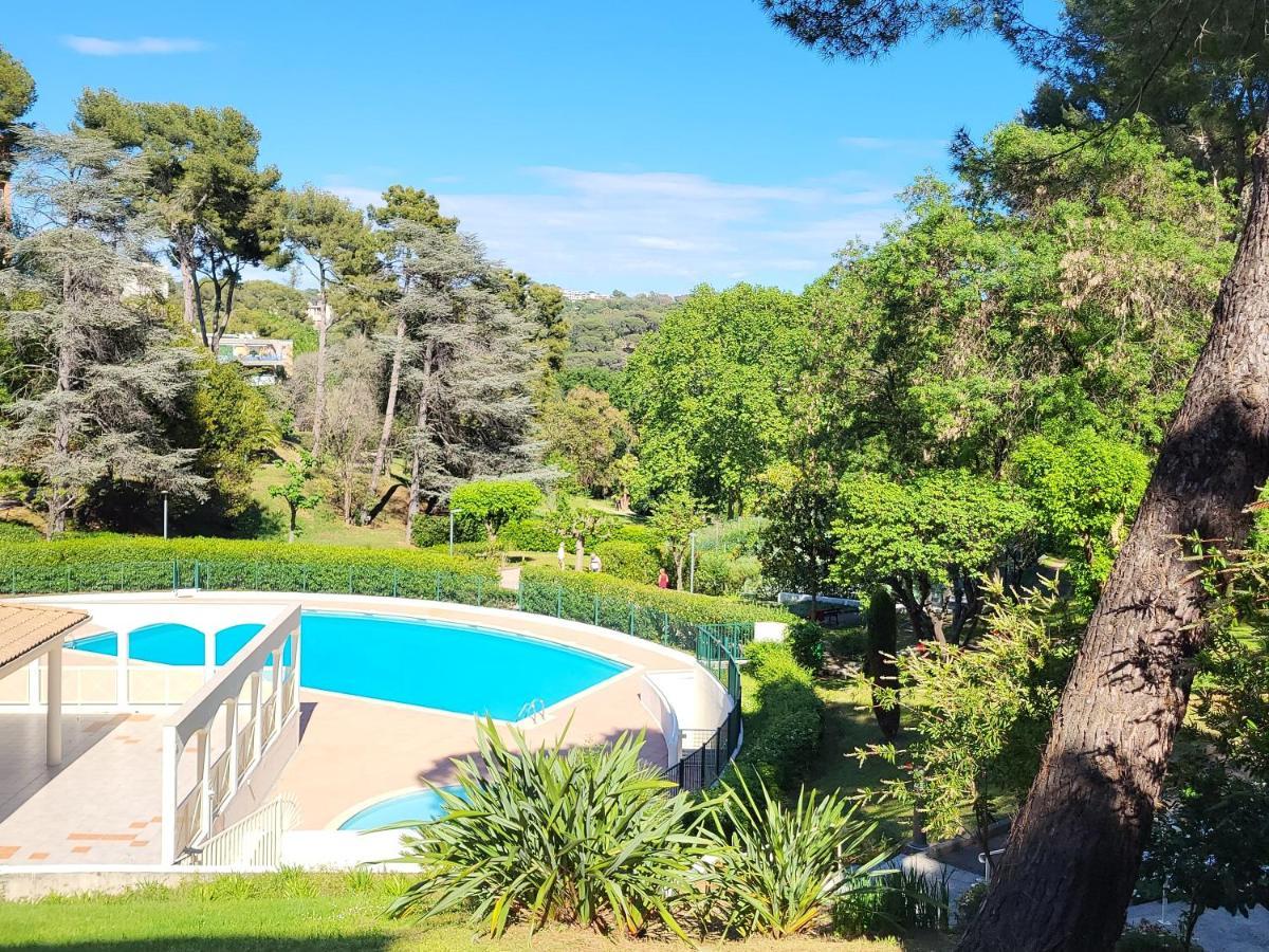 Evasion A Deux, Domaine Prestigieux, Jacuzzi Et Parking Prives, Piscine * Cannes